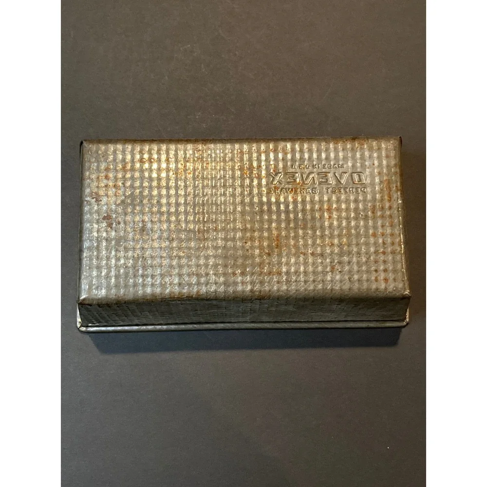 Vintage Ovenex Perfect Bakeware Loaf Pan Waffle Texture Steel Made in USA 9.5in